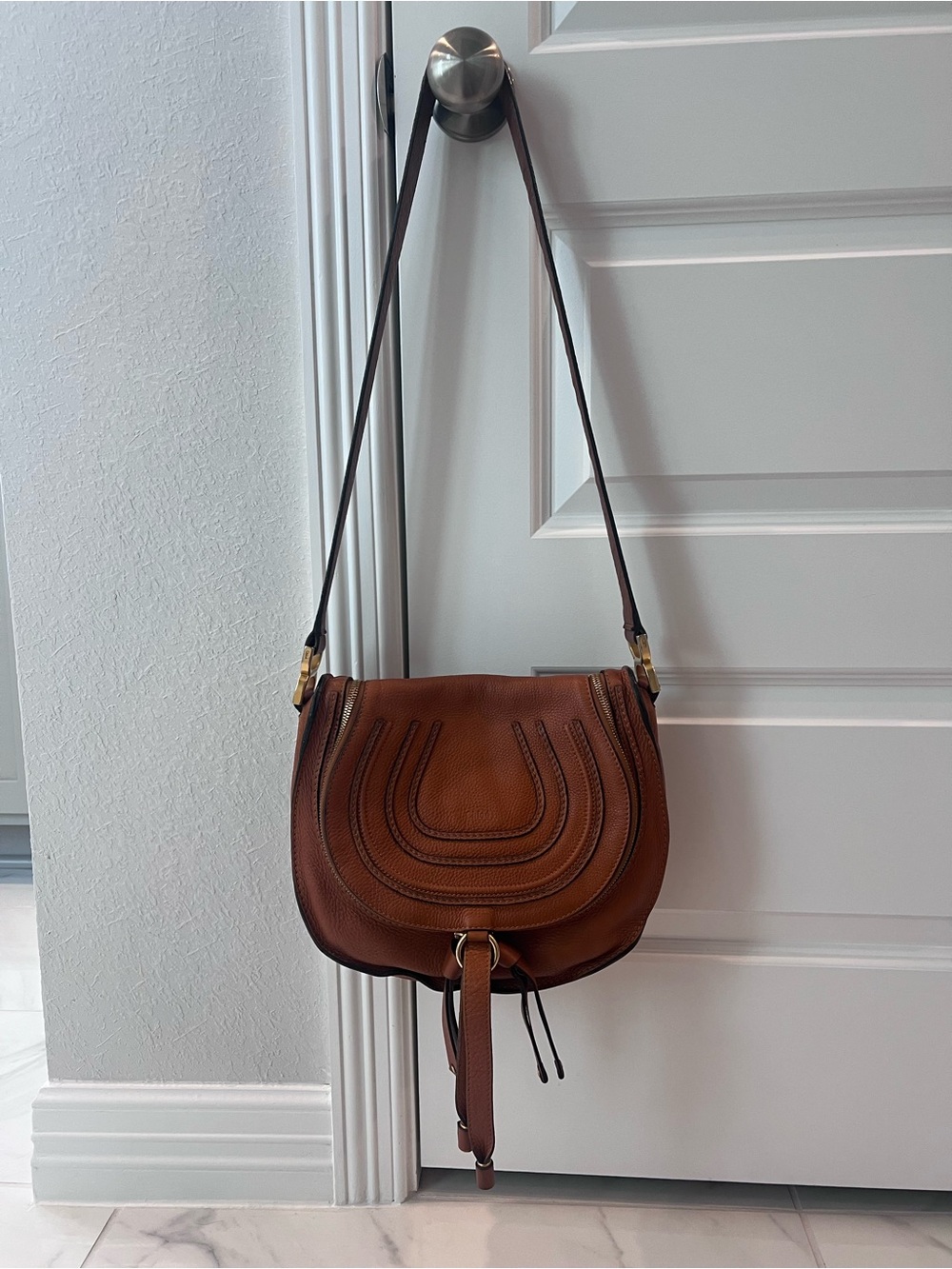 Chloe - Marcie Saddle Bag, Very Good Condition, leather and interior like new! - Picture 2 of 12